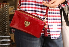 ATAOのお財布バッグ「ブーブー」が超優秀！人気色やリアルな口コミ多数 
