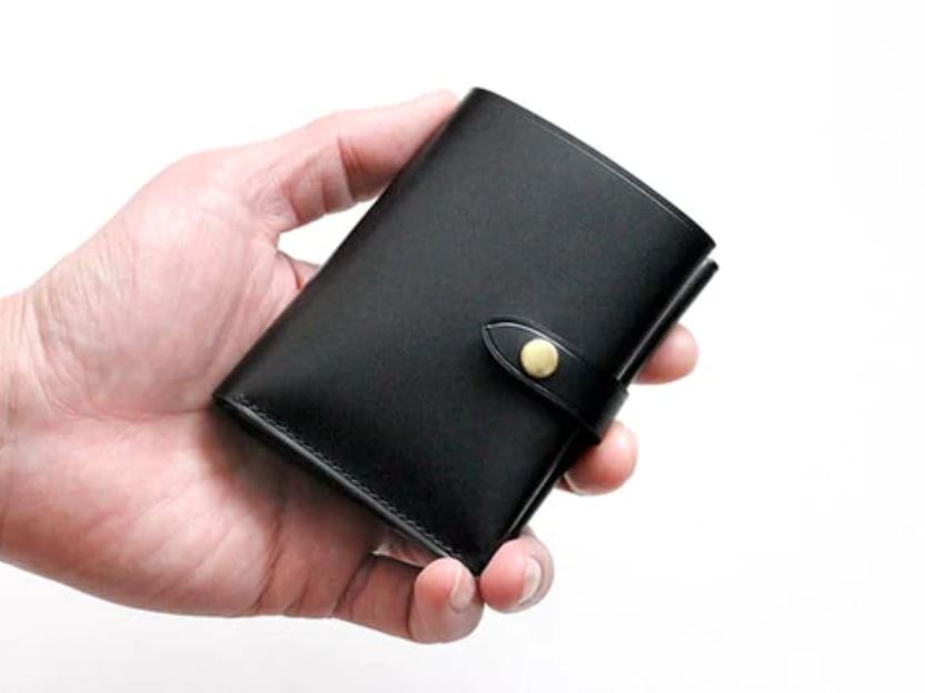 「Enfold Coin」二つ折りミニ財布